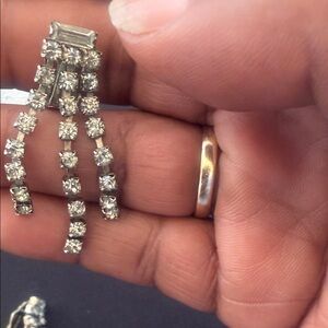 Elegant Silver Crystal Drop Earrings